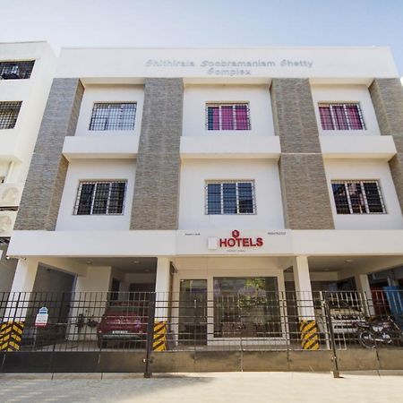 Collection O 75820 Madras Metro Club, T Nagar Madrás Exterior foto
